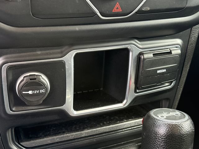 Certified 2020 Jeep Wrangler Sport image 19