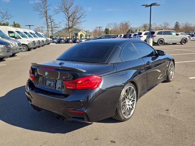 Used 2018 BMW M4 Convertible image 4