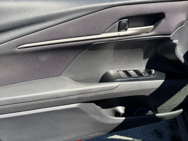 Used 2025 Toyota Camry LE FWD image 13