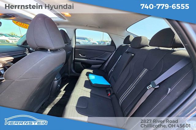 Used 2024 Hyundai Elantra SEL w/ Convenience Package image 22
