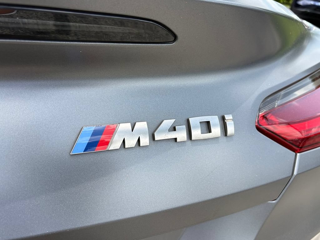 Used 2022 BMW Z4 M40i w/ Premium Package RWD image 11
