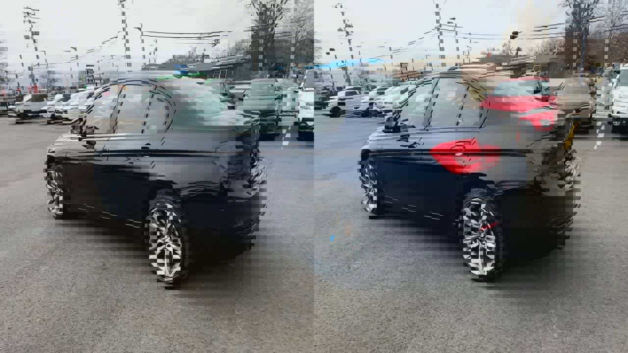 Used 2016 BMW 328i xDrive Sedan image 6