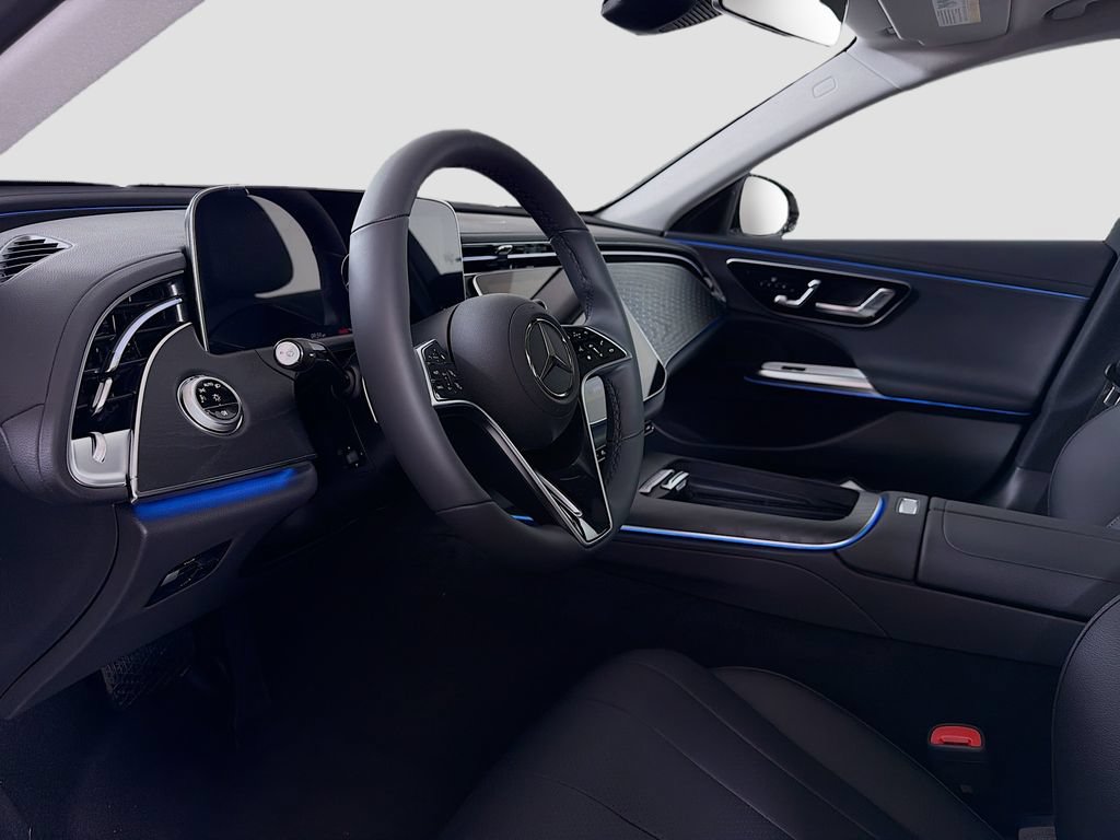 New 2026 Mercedes-Benz E 450 4MATIC Sedan image 10