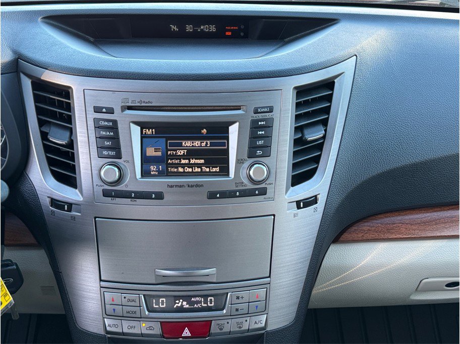 Used 2014 Subaru Outback 2.5i Limited image 10