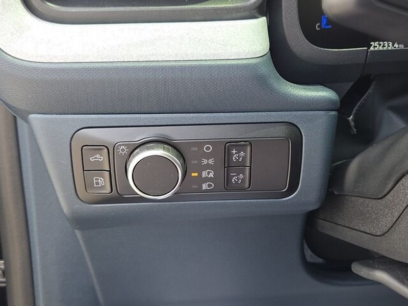 Used 2025 Ford Maverick XLT w/ XLT Luxury Package FWD image 27