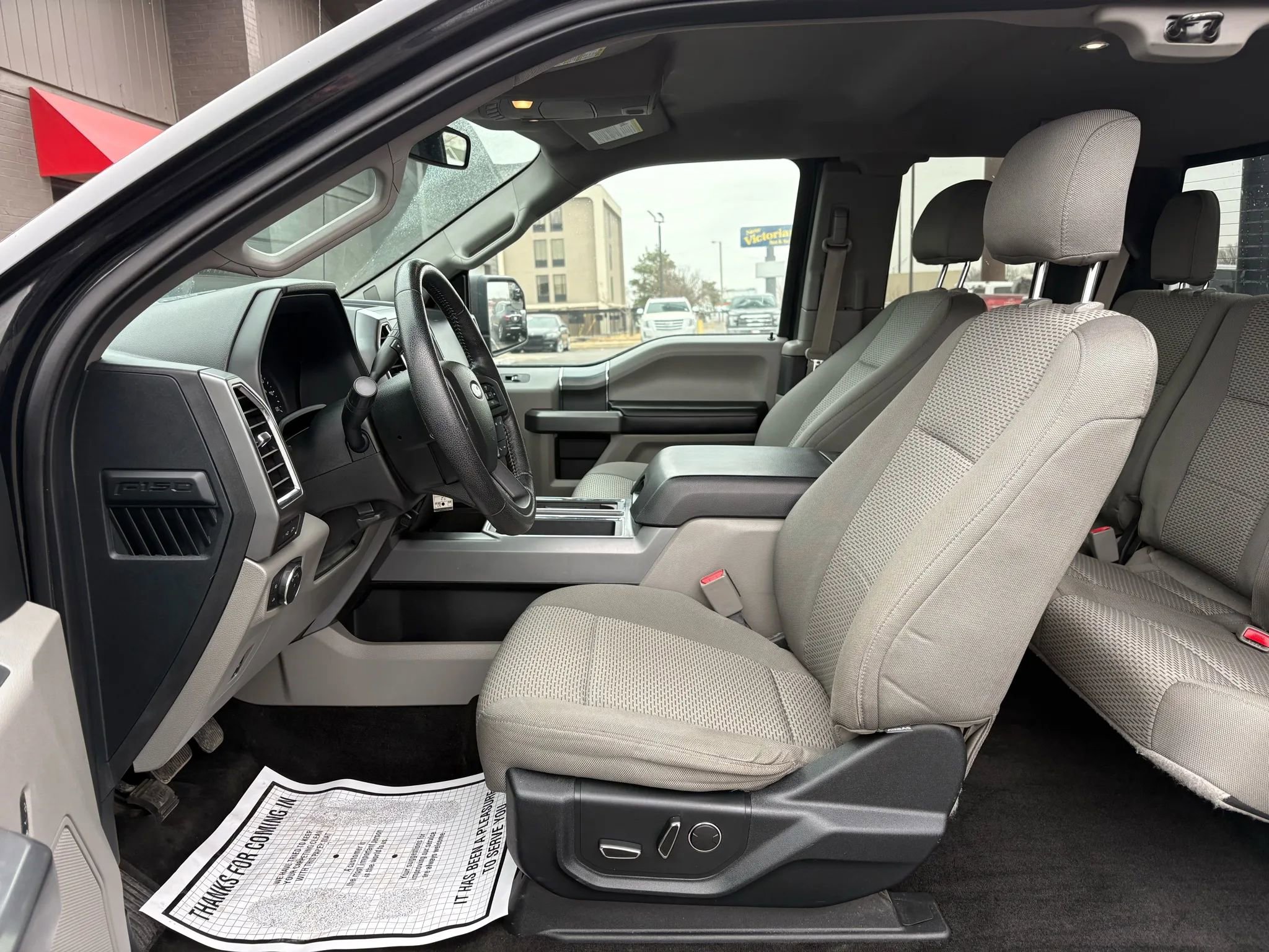 Used 2015 Ford F150 XLT w/ Equipment Group 302A Luxury image 20