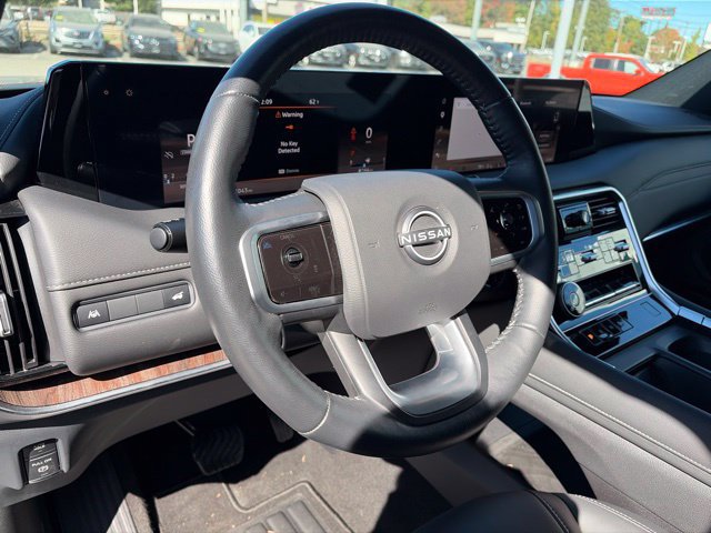 Used 2025 Nissan Armada SL AWD/4WD image 12