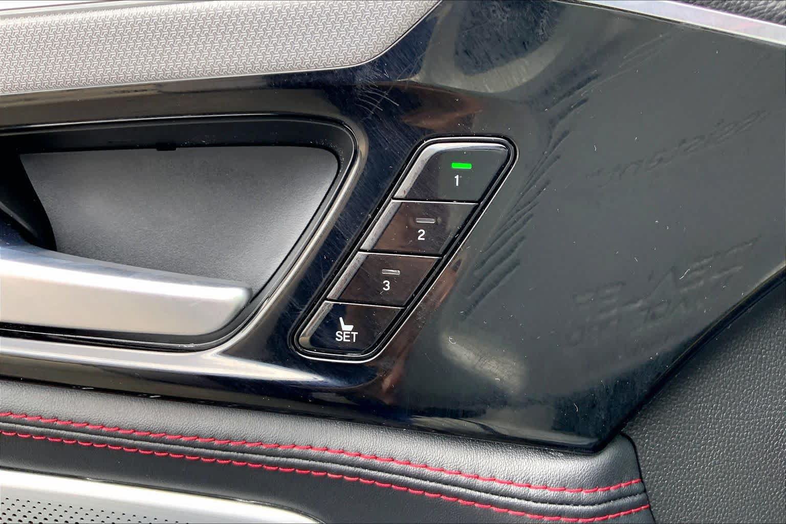 Used 2025 Acura MDX A-Spec w/ Advance Package AWD/4WD image 33