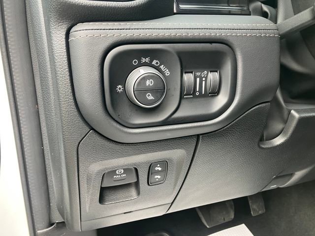 Used 2024 RAM 1500 Limited image 15