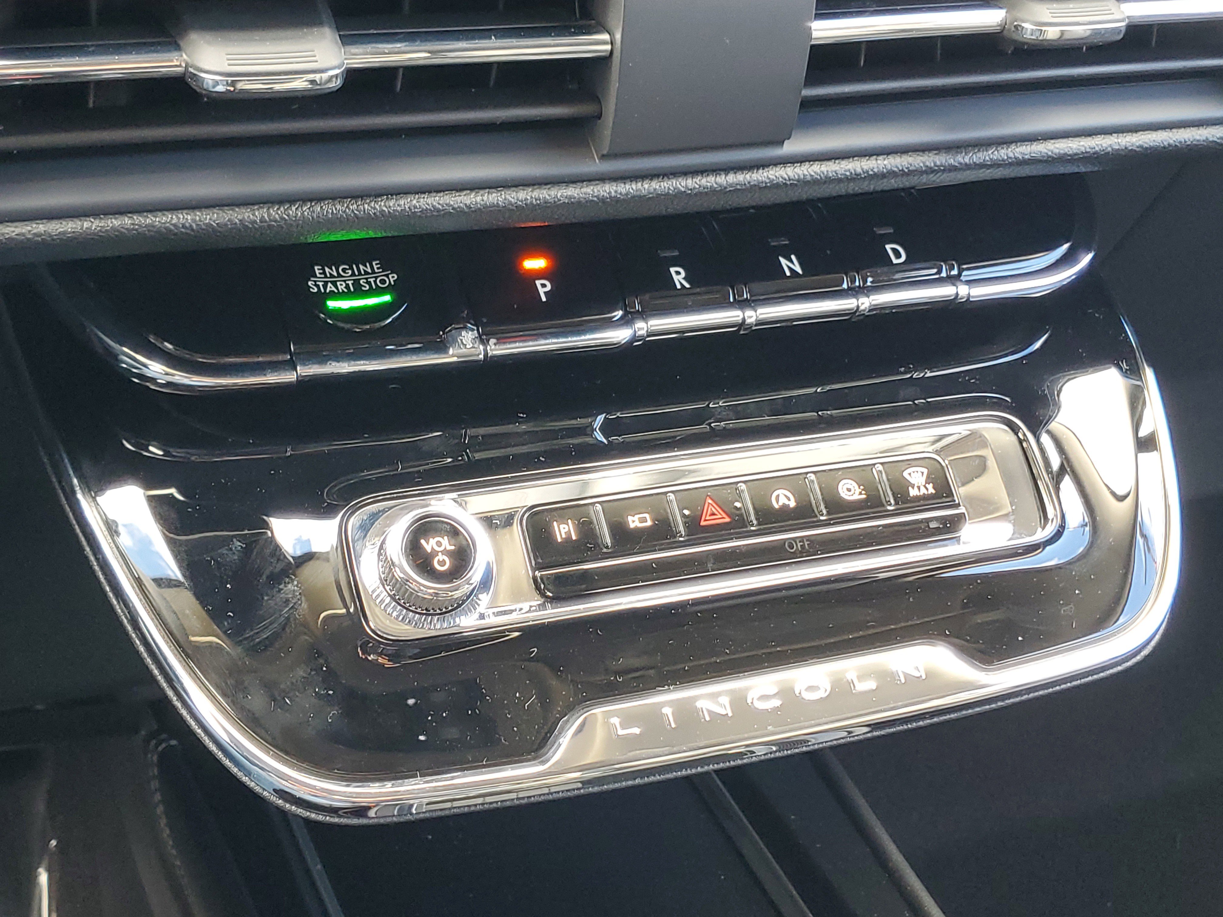 New 2026 Lincoln Corsair Premiere image 22