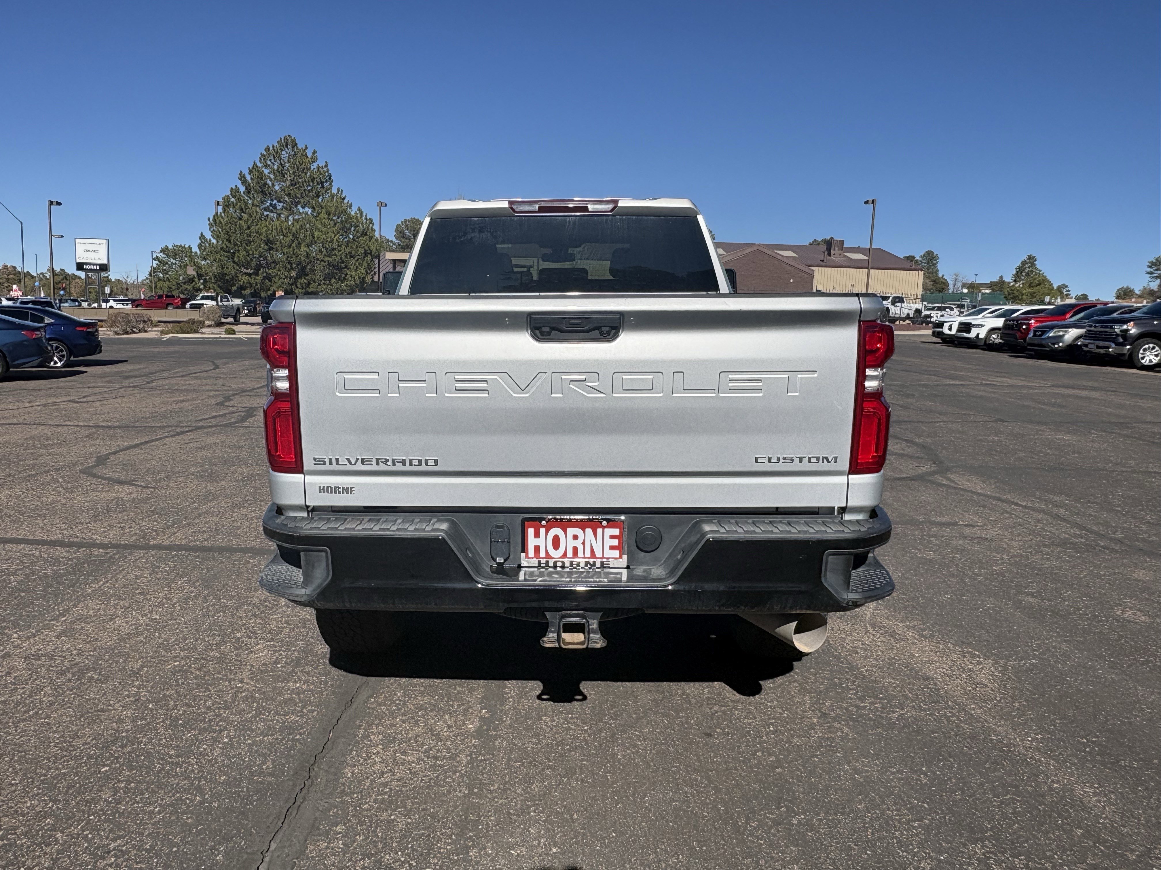 Used 2021 Chevrolet Silverado 2500 Custom w/ Custom Value Package image 9