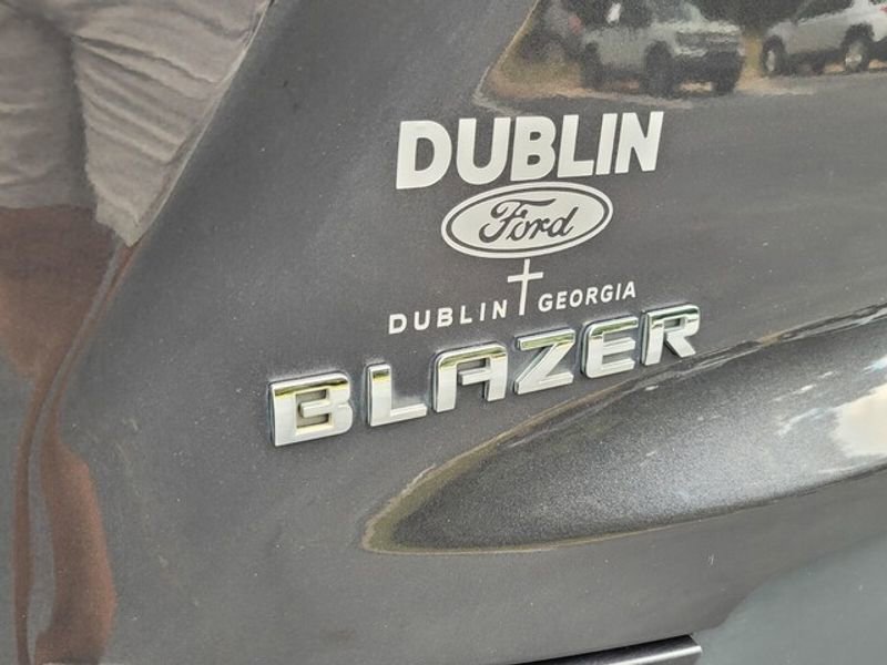 Used 2022 Chevrolet Blazer LT image 11