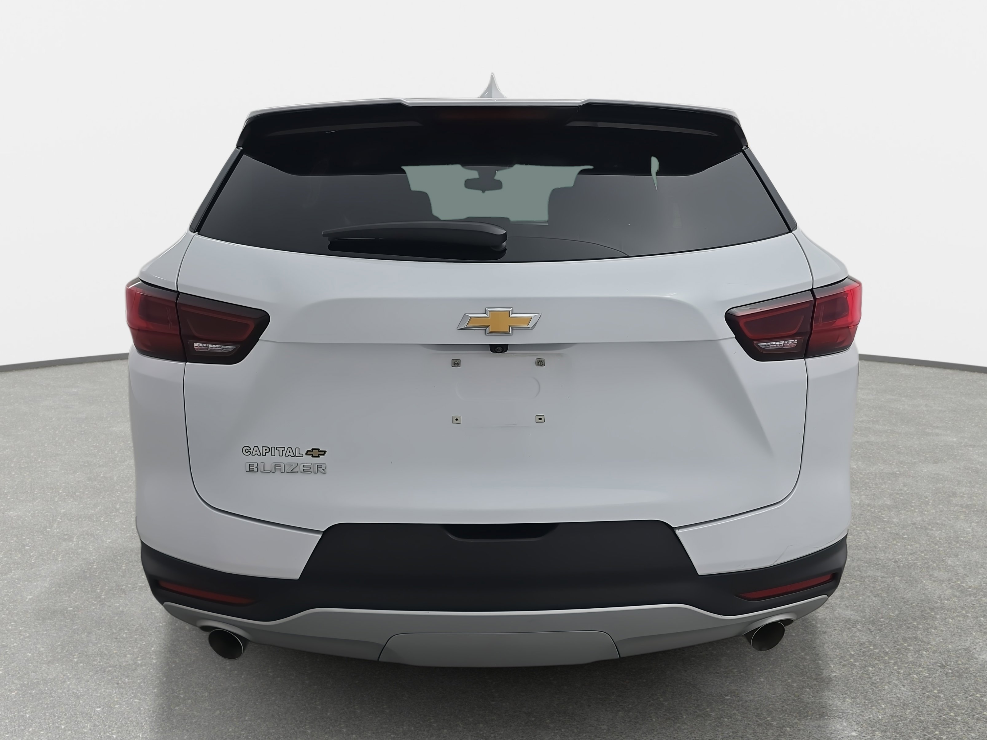 Used 2023 Chevrolet Blazer LT w/ Driver Confidence Package image 4