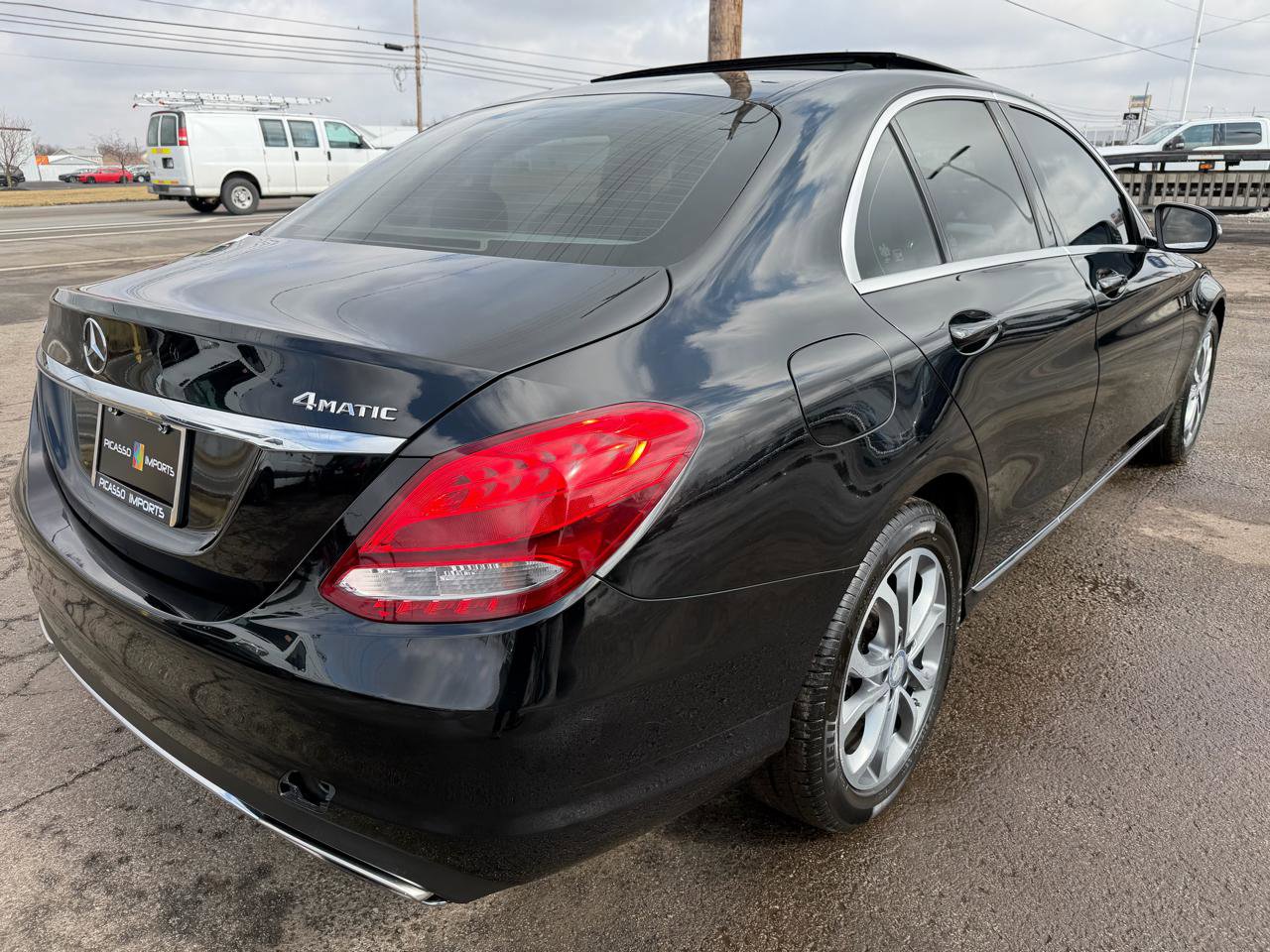 Used 2016 Mercedes-Benz C 300 4MATIC Sedan image 11