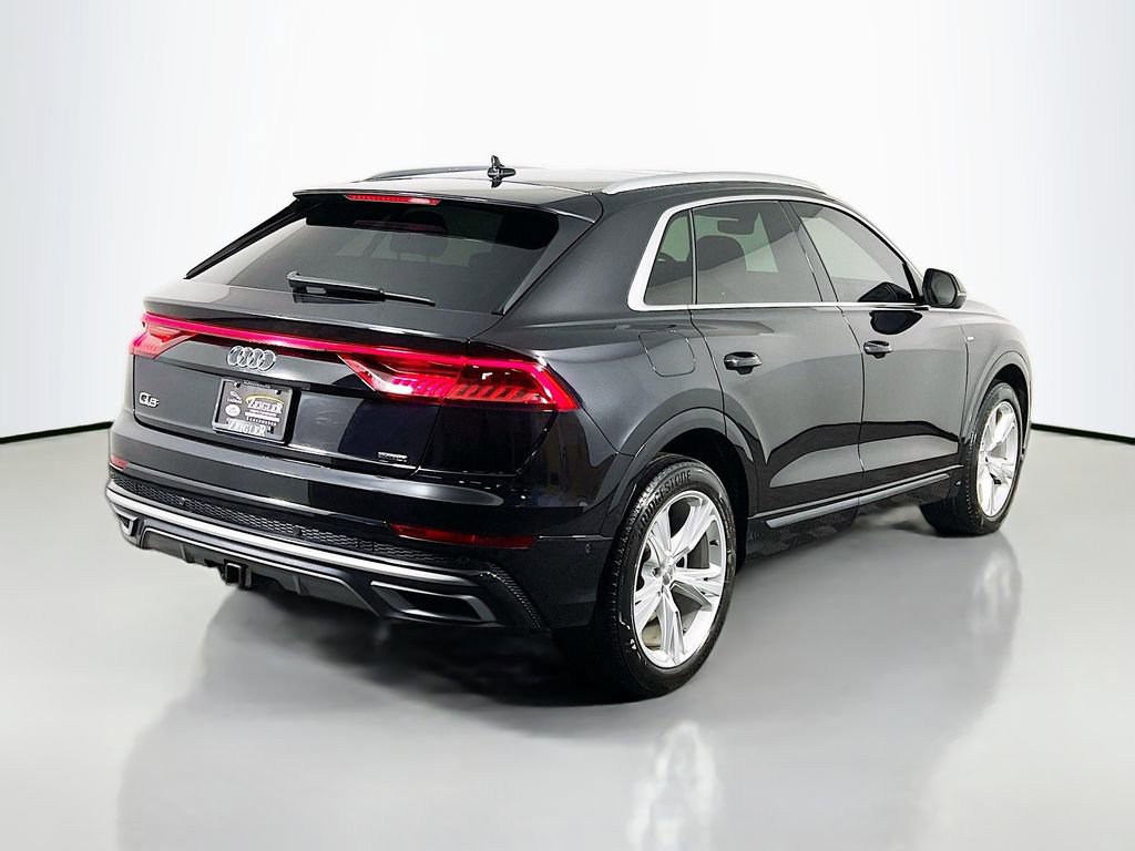 Used 2019 Audi Q8 AWD/4WD image 5