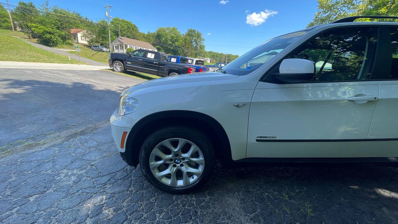 Used 2012 BMW X5 xDrive35i AWD/4WD image 2