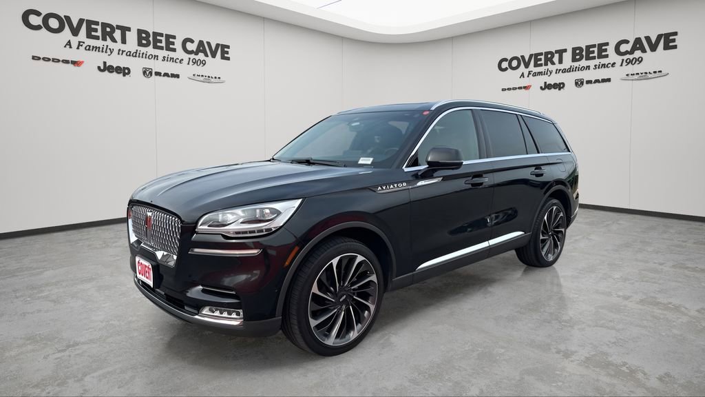 Used 2020 Lincoln Aviator Reserve w/ Equipment Group 202A image 3