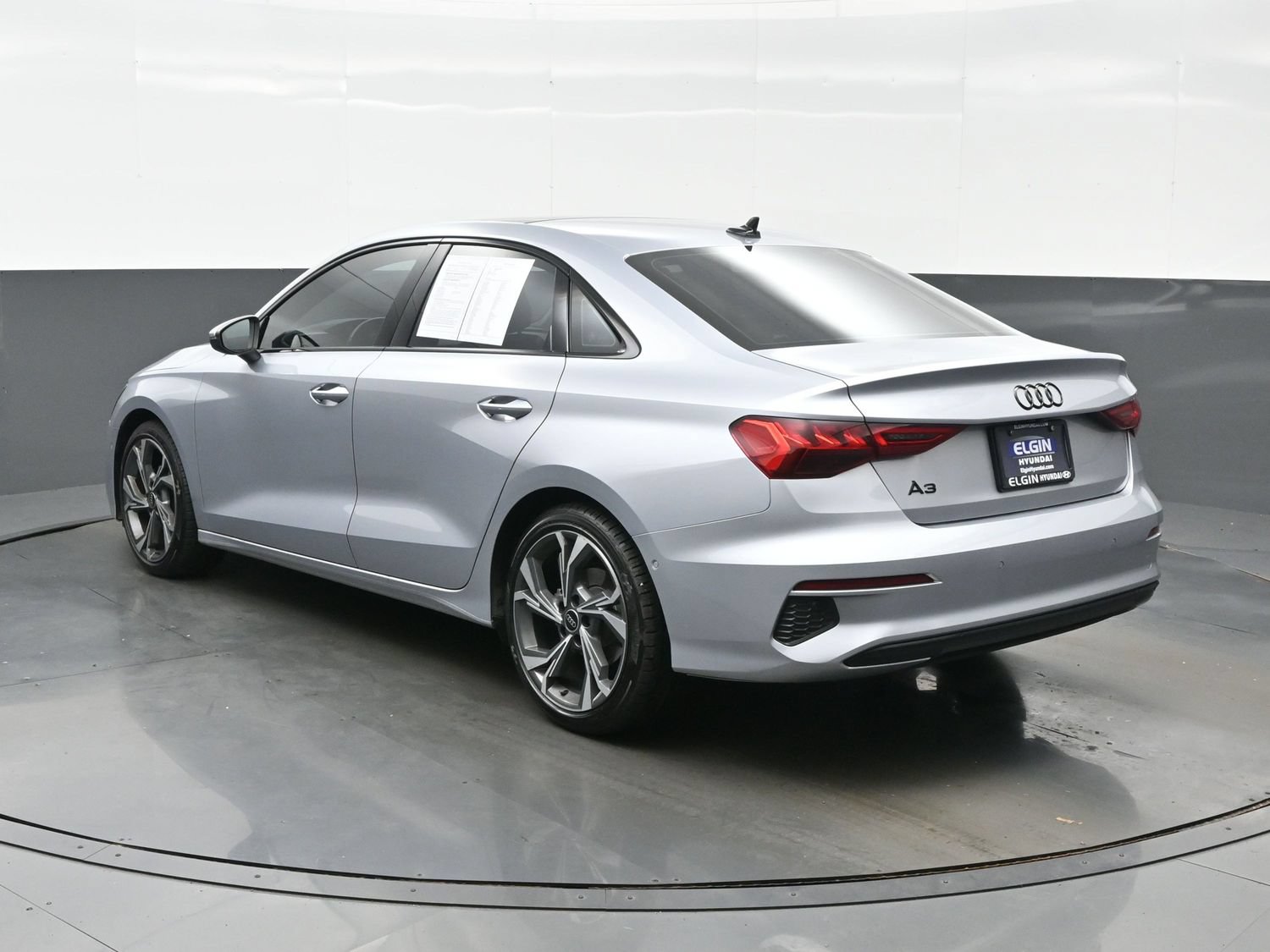 Used 2023 Audi A3 2.0T Premium w/ Convenience Package FWD image 4
