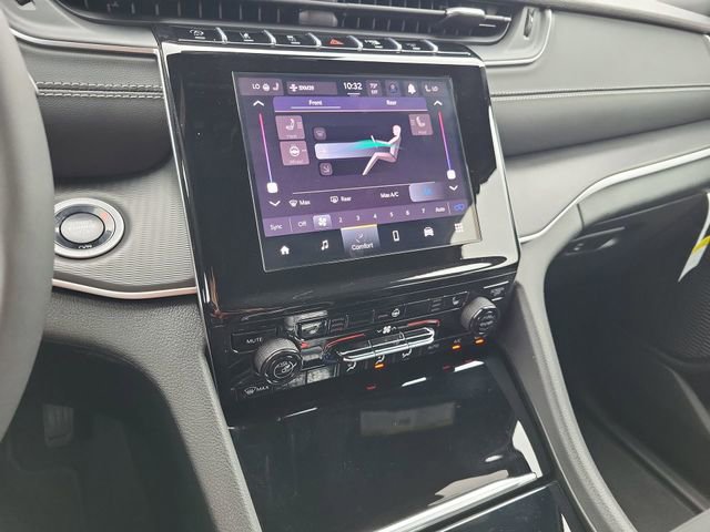 New 2026 Jeep Grand Cherokee L 4WD image 17
