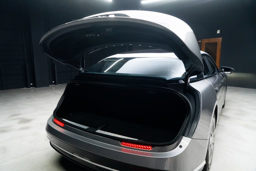 Used 2023 Lucid Air Touring AWD/4WD image 49