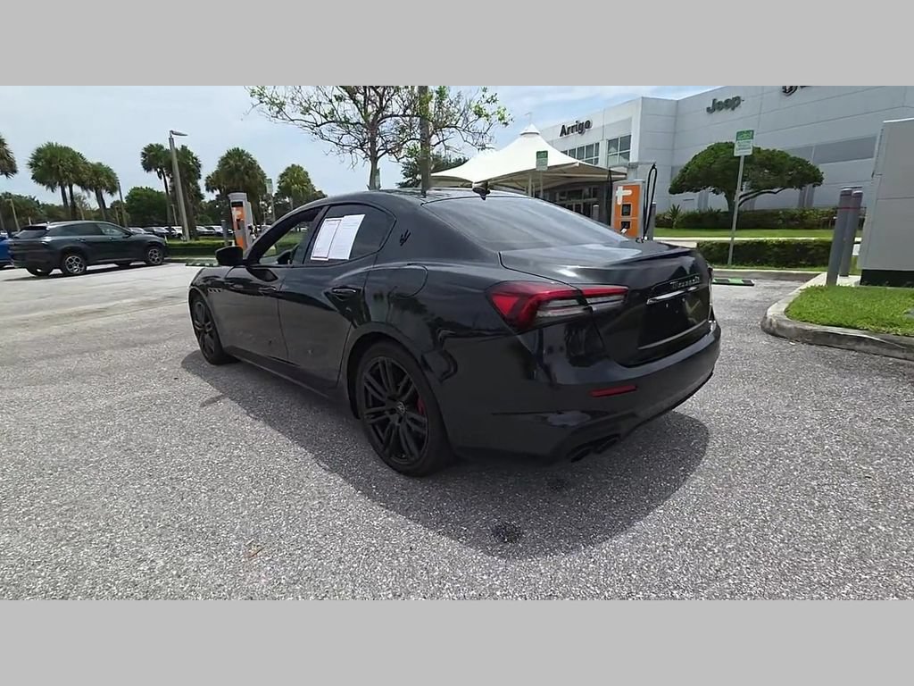 Used 2023 Maserati Ghibli Modena RWD image 46