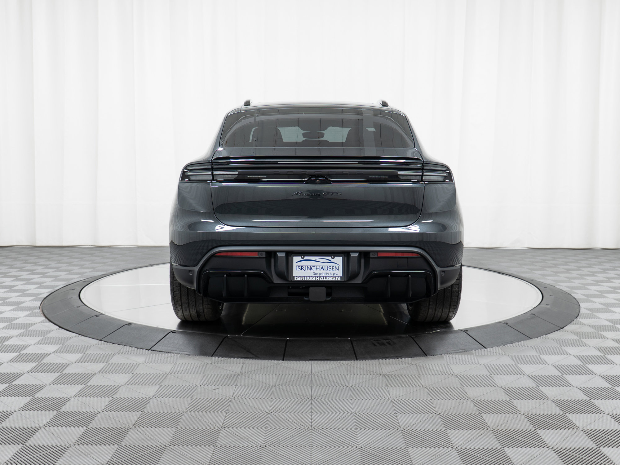 New 2026 Porsche Macan GTS Electric image 6