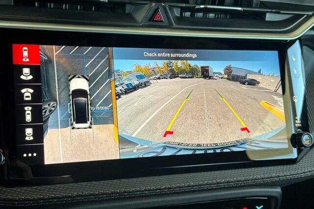 Certified 2026 Jeep Cherokee Overland w/ Trailer Tow Group AWD/4WD image 16