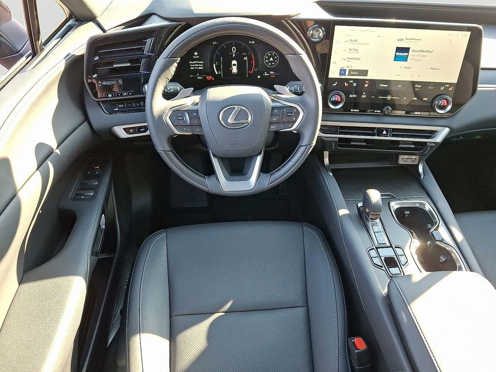 Used 2025 Lexus RX 350 Premium image 12