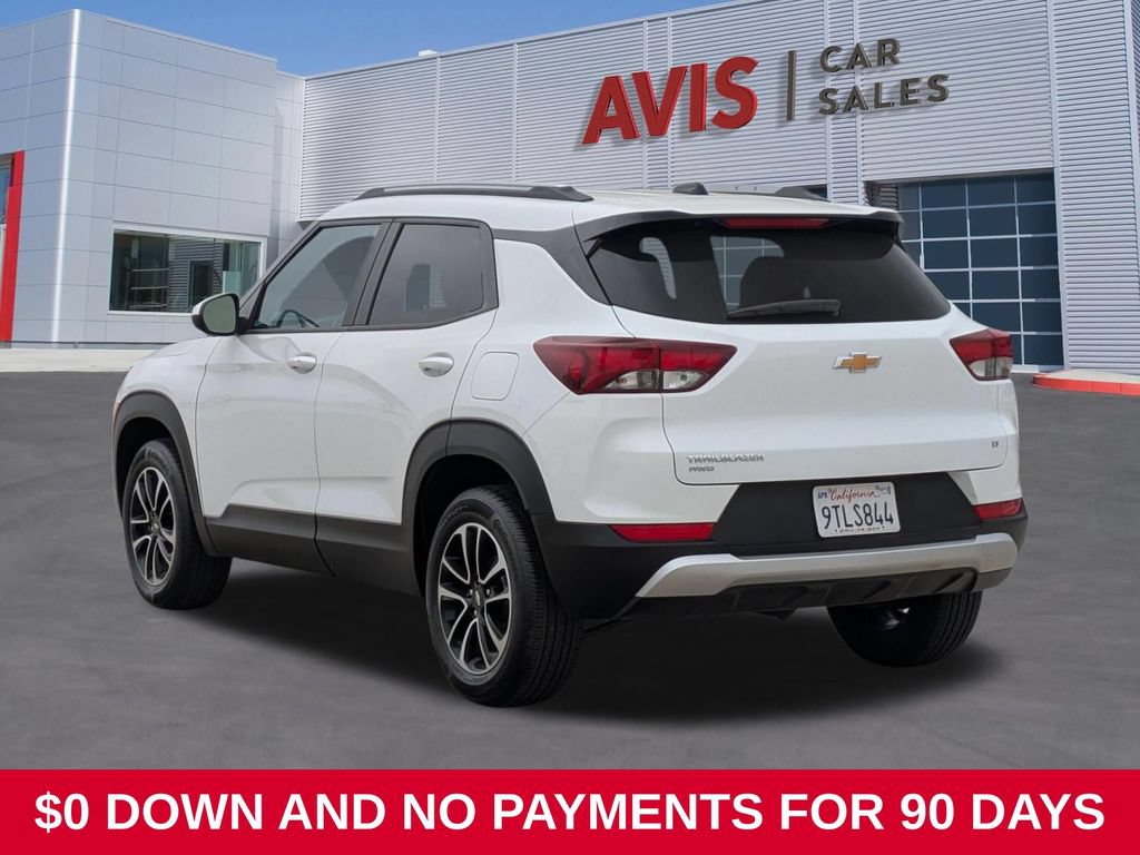 Used 2025 Chevrolet TrailBlazer LT AWD/4WD image 9