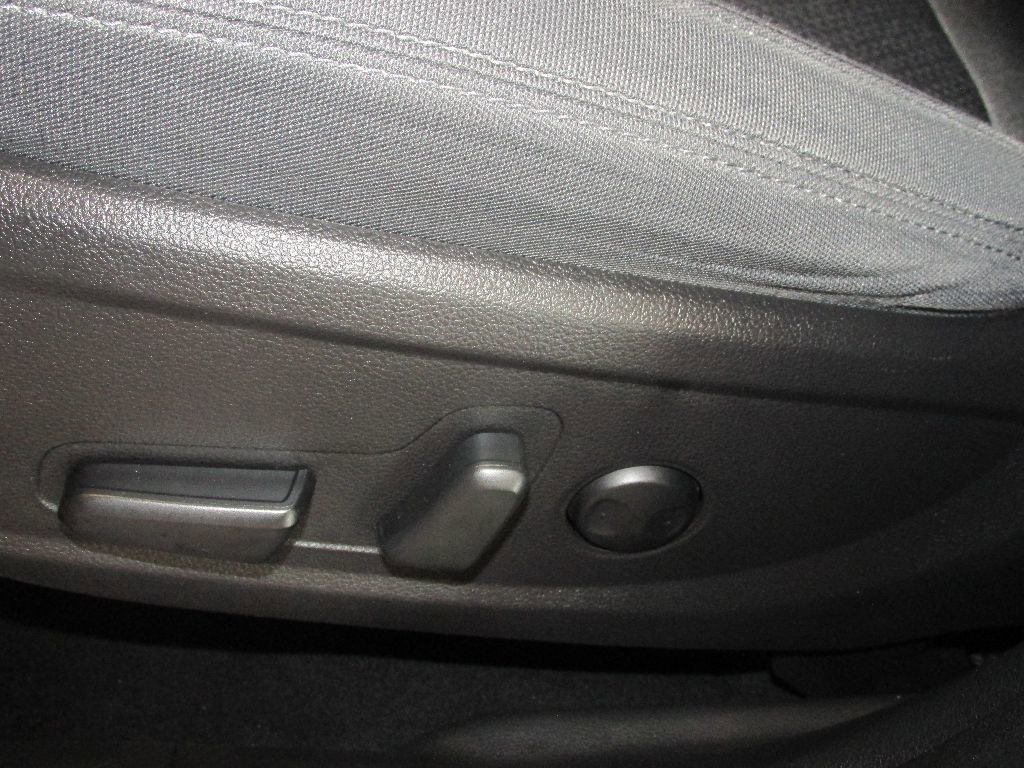 Used 2022 Hyundai Santa Fe SEL w/ Cargo Package image 26