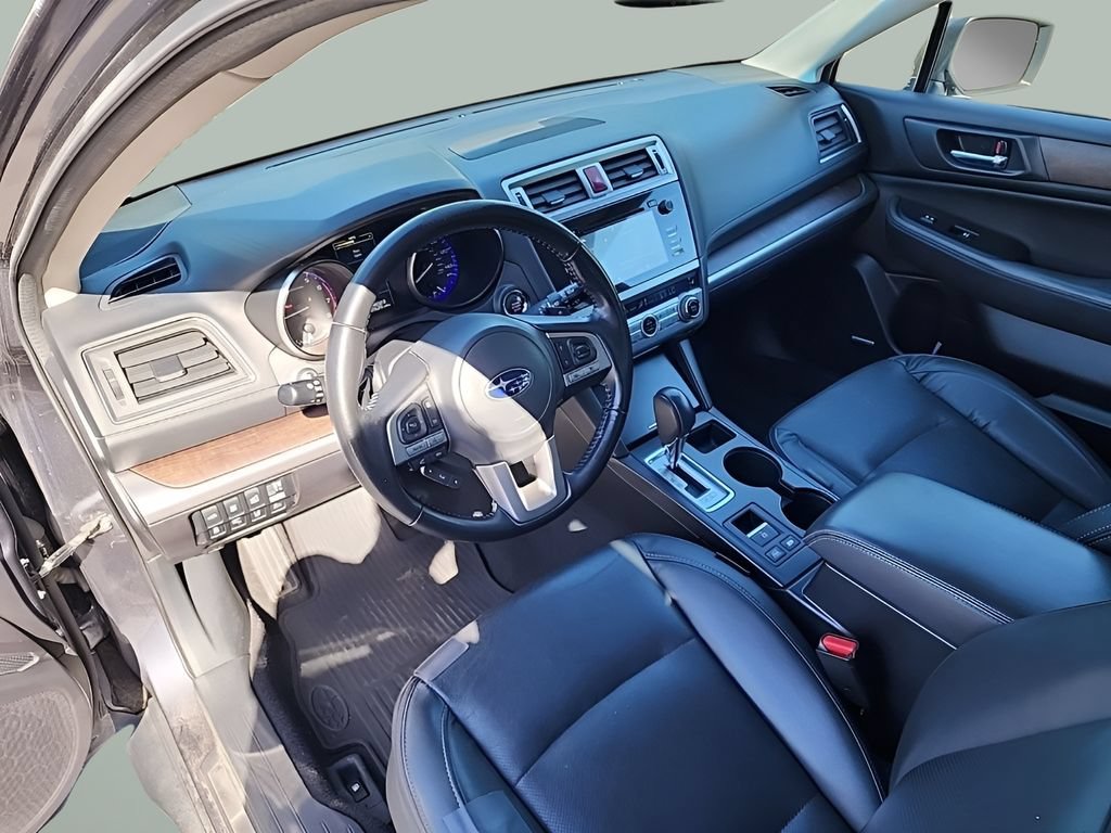 Used 2016 Subaru Outback 2.5i Limited AWD/4WD image 10