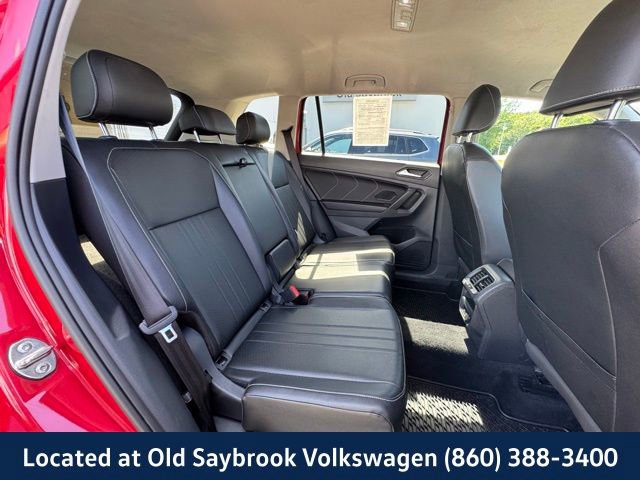 Used 2022 Volkswagen Tiguan SE image 21