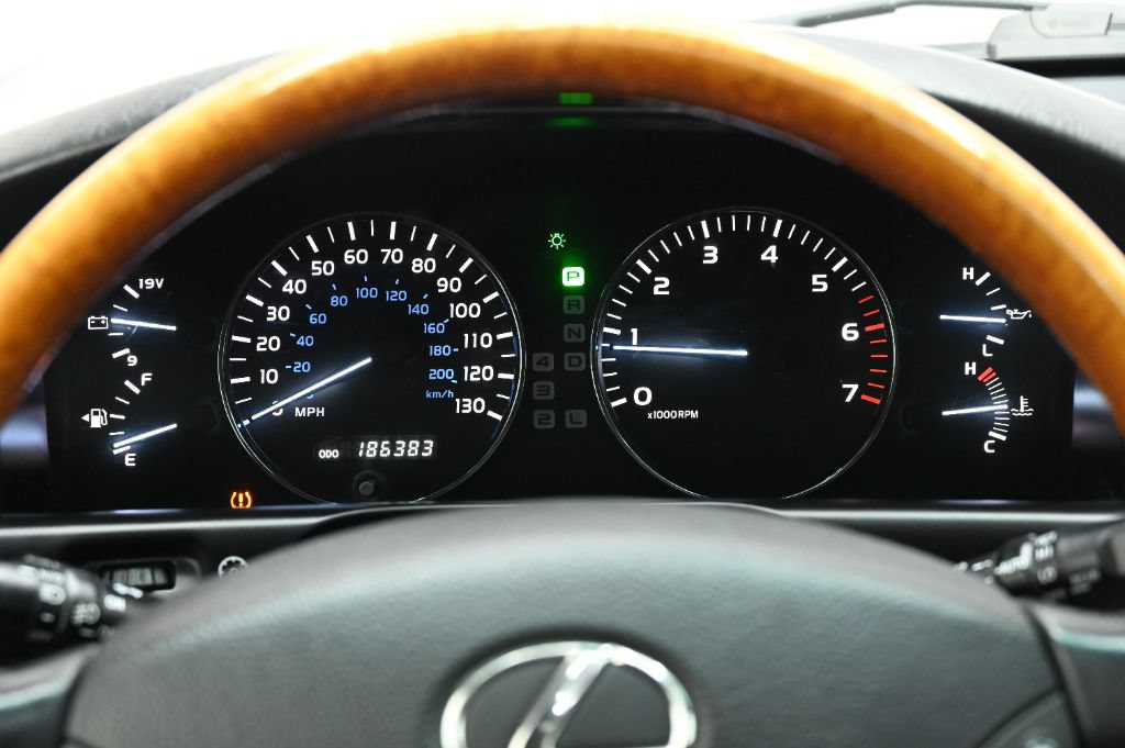 Used 2006 Lexus LX 470 4WD image 29