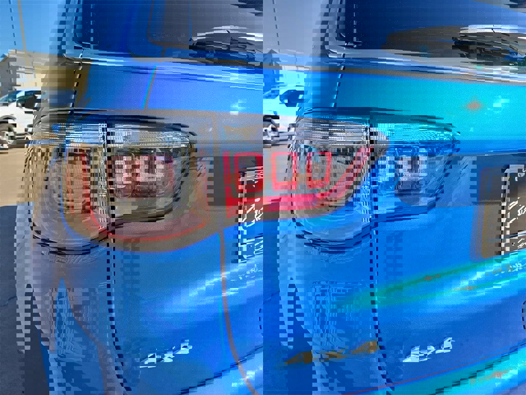 Used 2025 Jeep Compass Latitude image 29