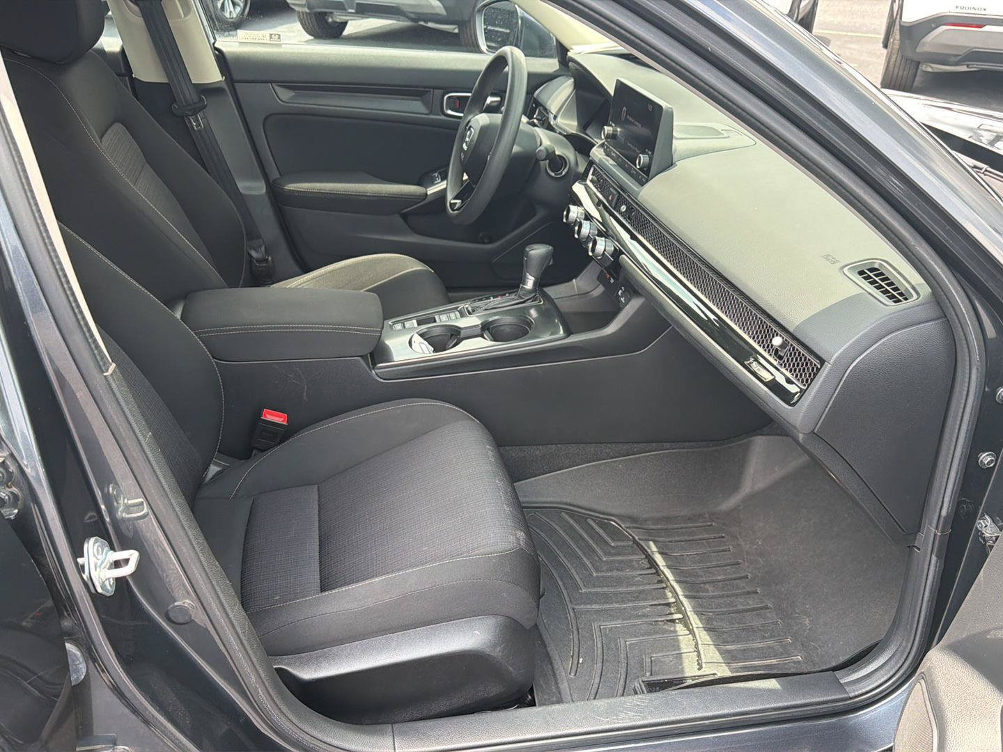 Used 2022 Honda Civic LX image 13