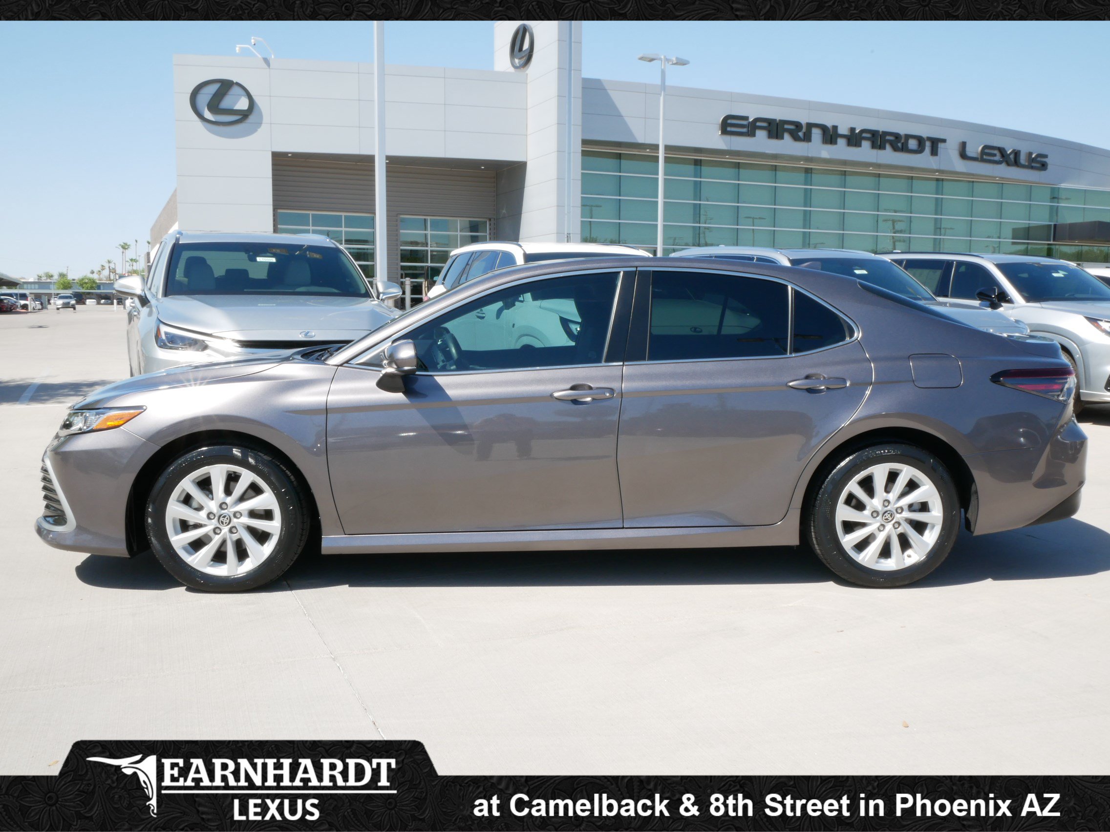 Used 2024 Toyota Camry LE FWD image 3