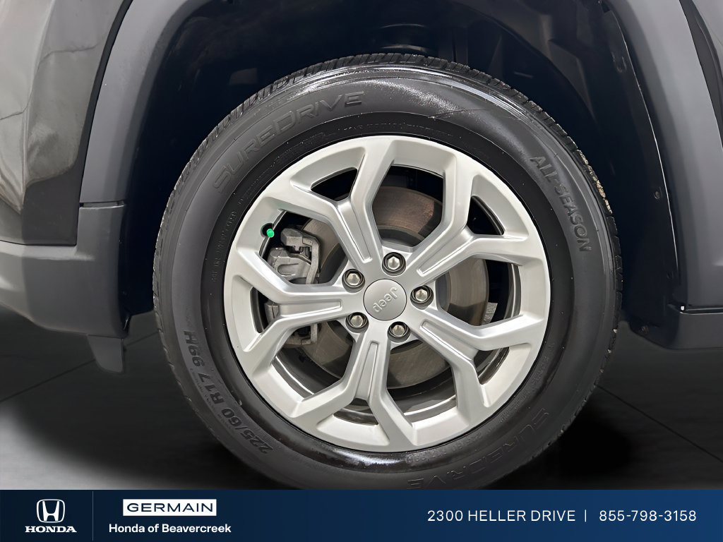 Used 2024 Jeep Compass Latitude AWD/4WD image 28