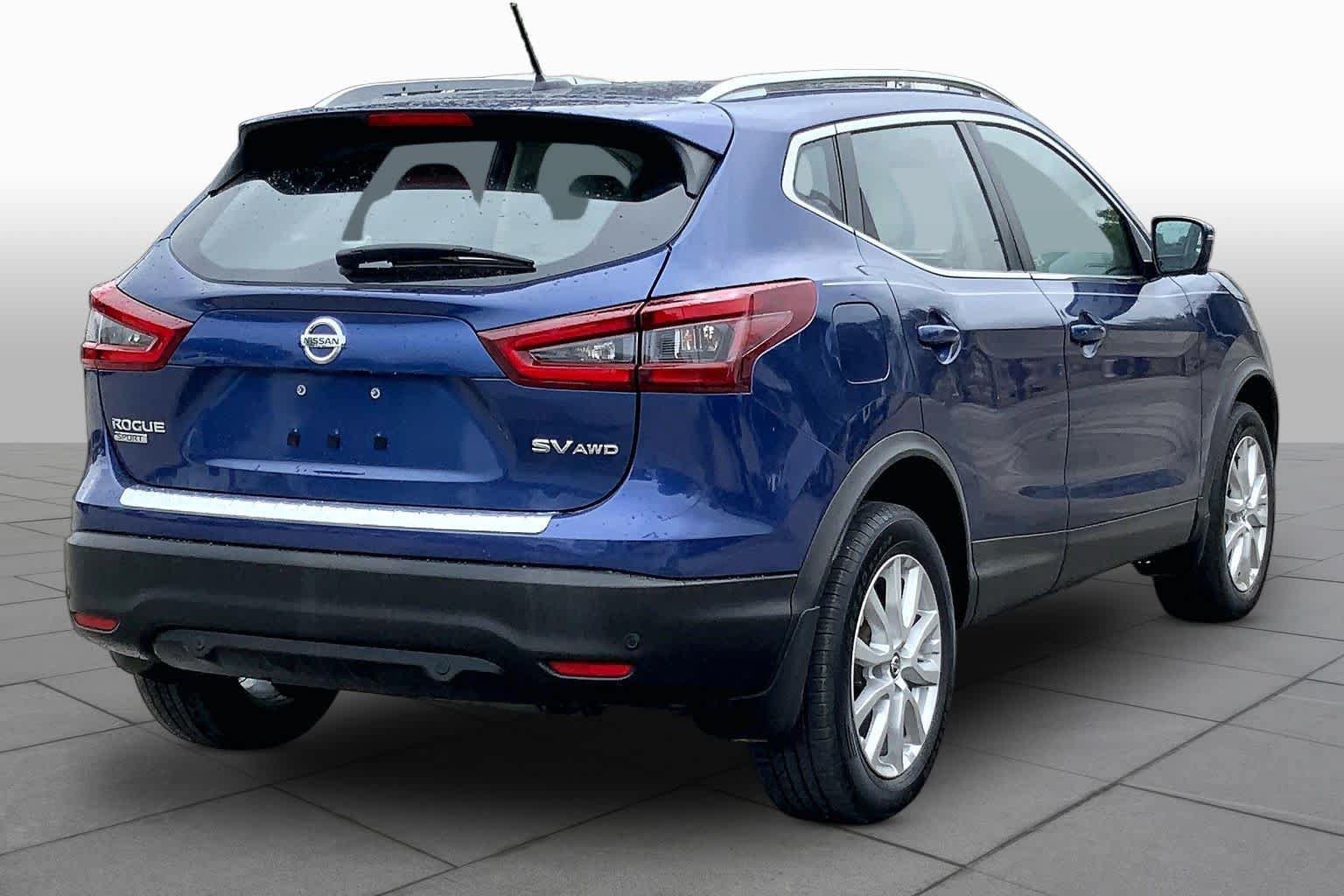 Used 2021 Nissan Rogue Sport SV w/ Technology Package AWD/4WD image 13
