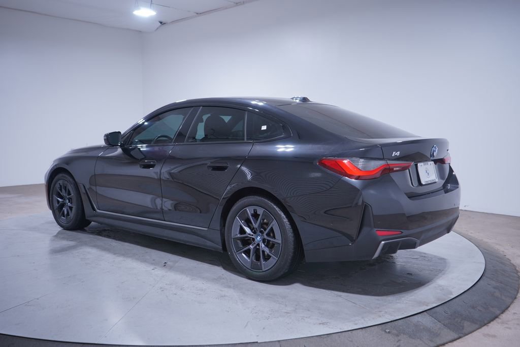 Used 2023 BMW i4 eDrive35 image 3