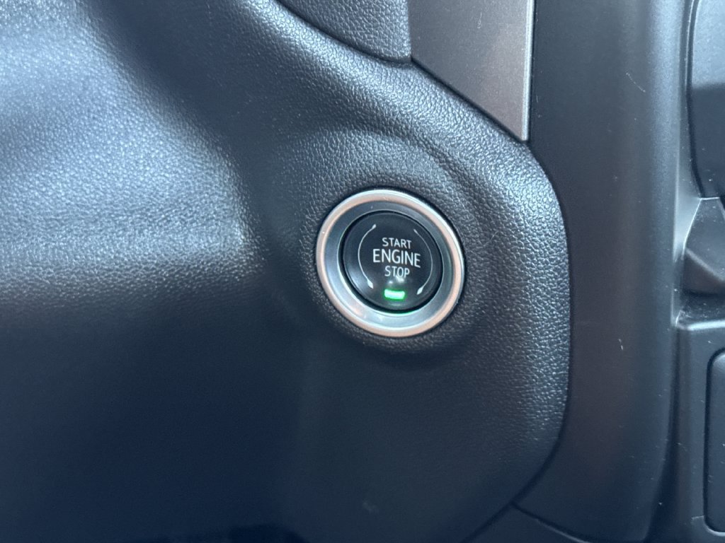 Used 2025 Chevrolet Silverado 1500 W/T RWD image 21