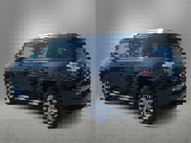 Used 2016 Toyota 4Runner SR5 image 6