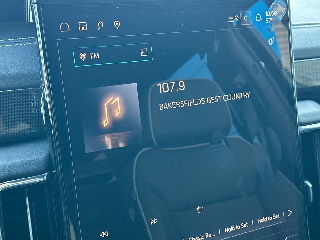 New 2026 GMC Yukon Elevation w/ LPO, Hit The Road Package image 18