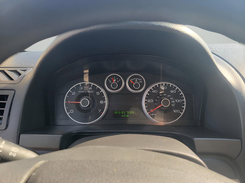 Used 2008 Ford Fusion SE FWD image 13