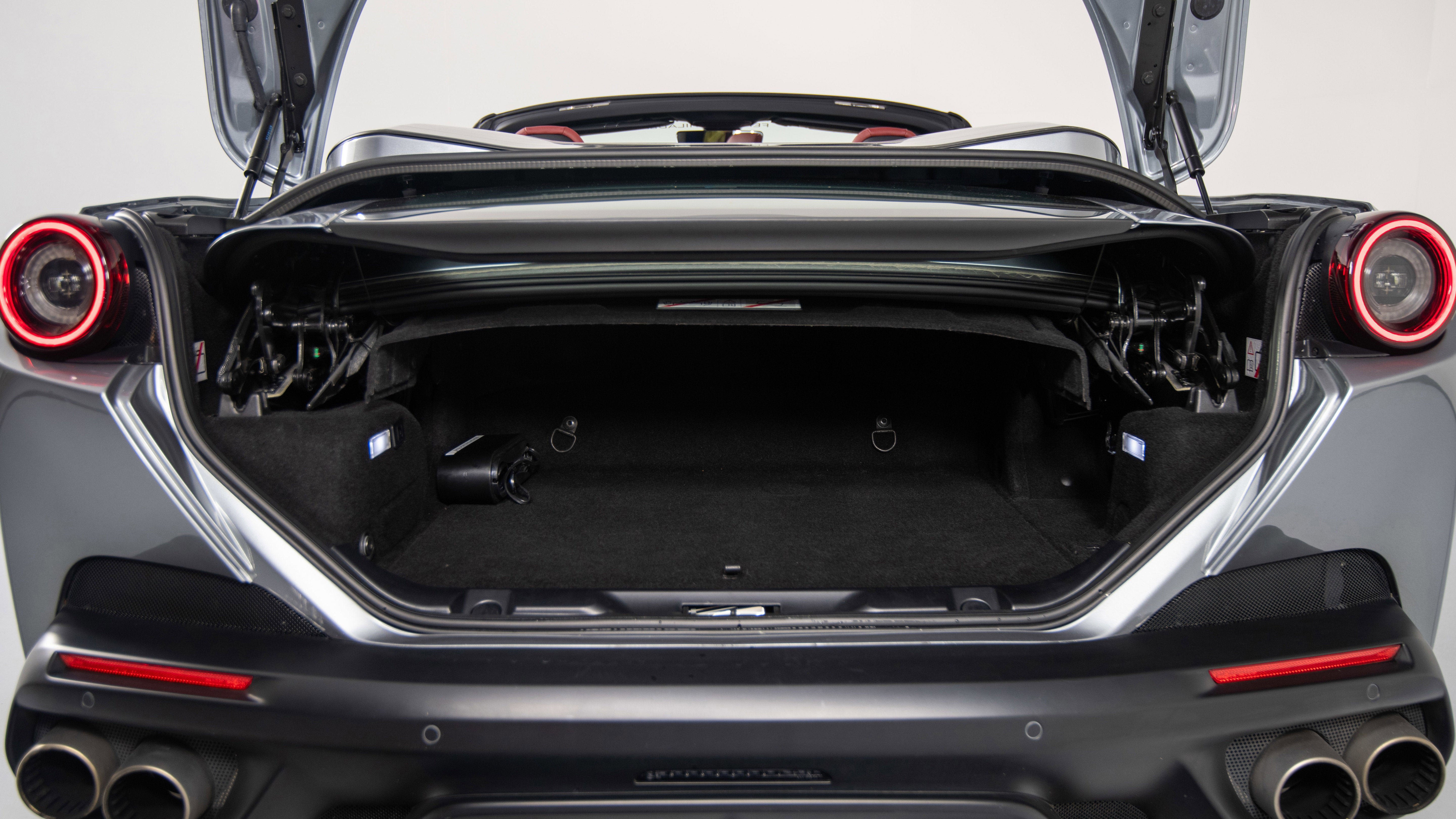 Certified 2019 Ferrari Portofino image 50