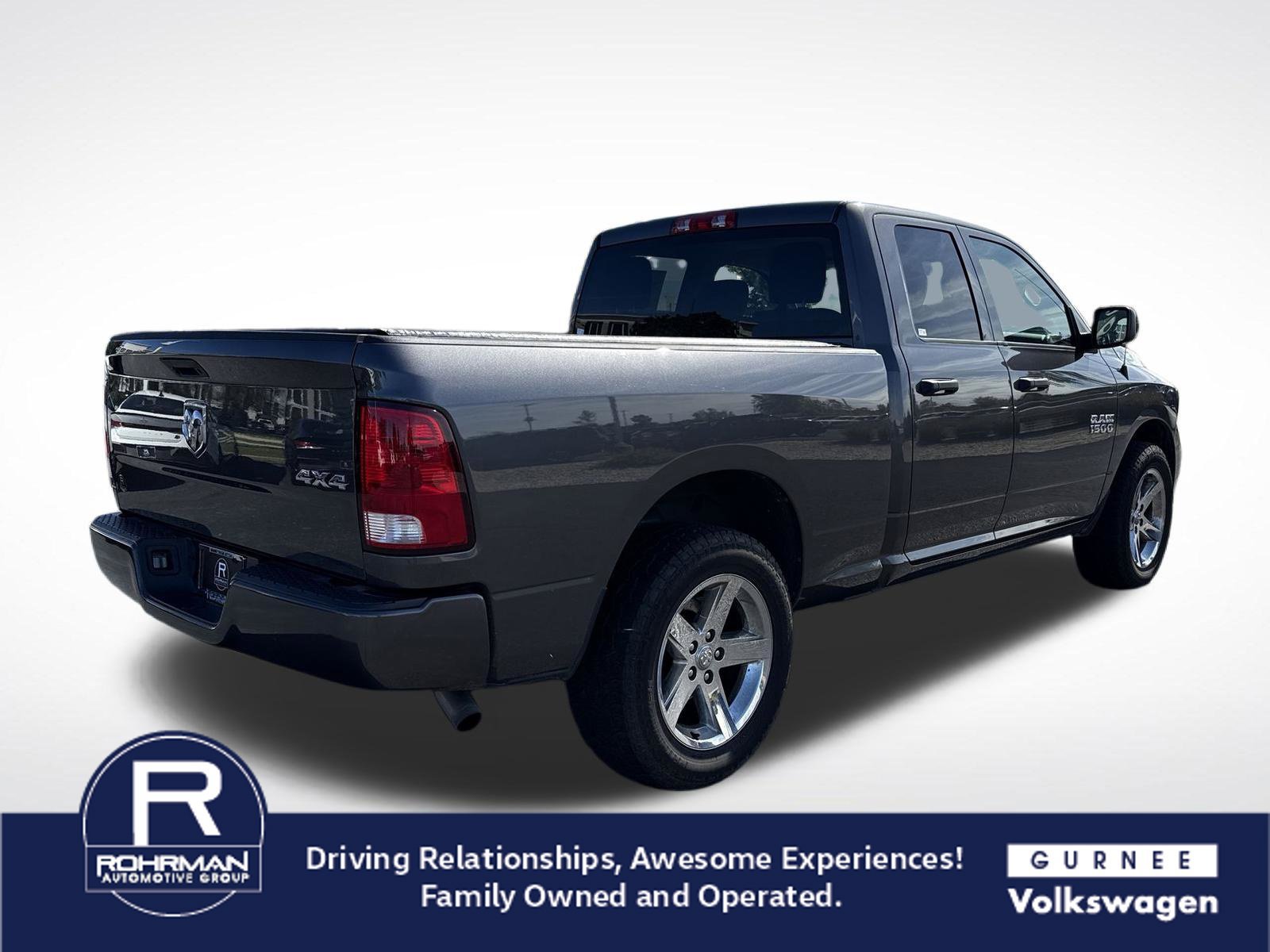 Used 2017 RAM 1500 Express AWD/4WD image 10