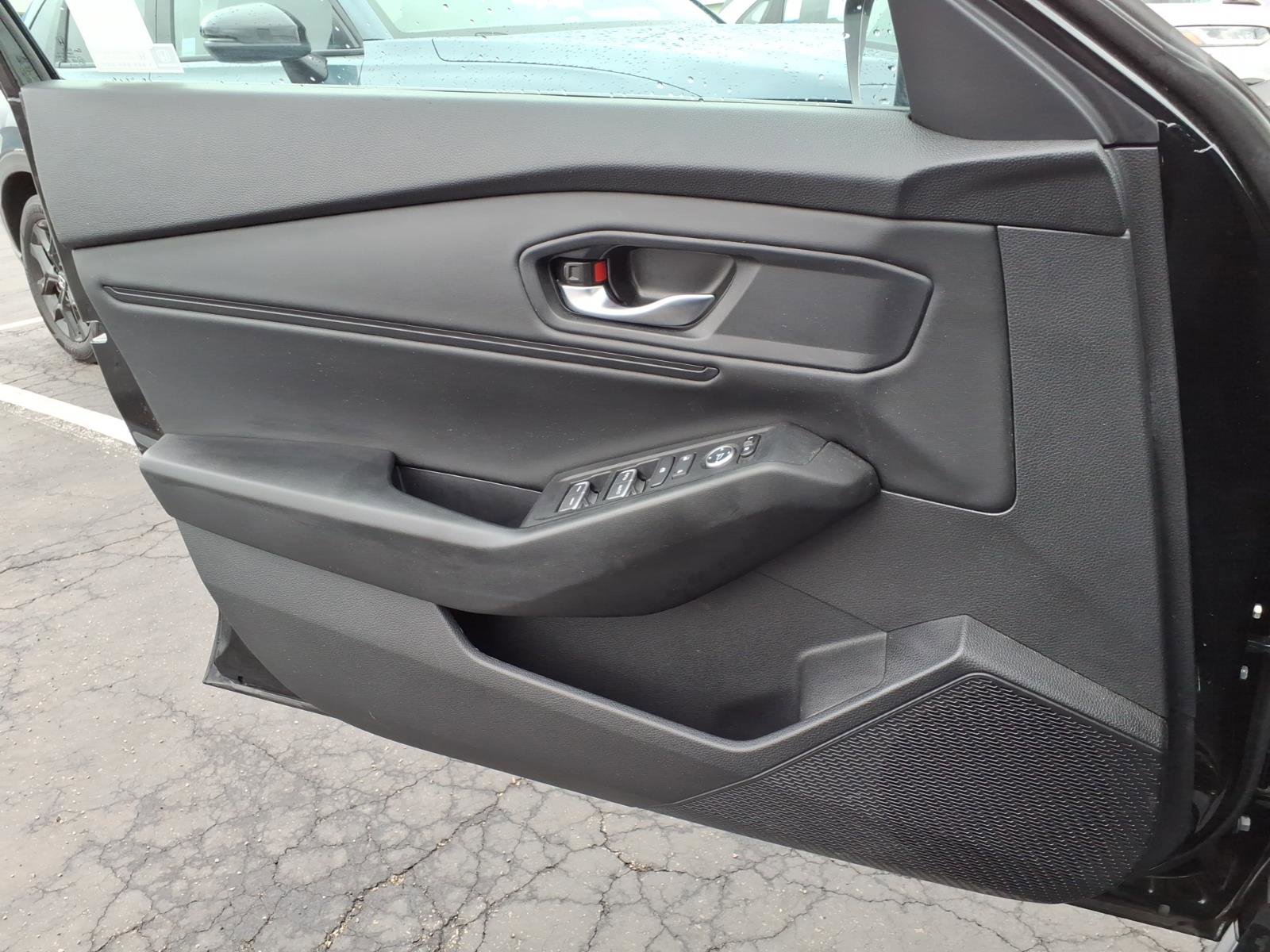 Certified 2024 Honda Accord EX image 10