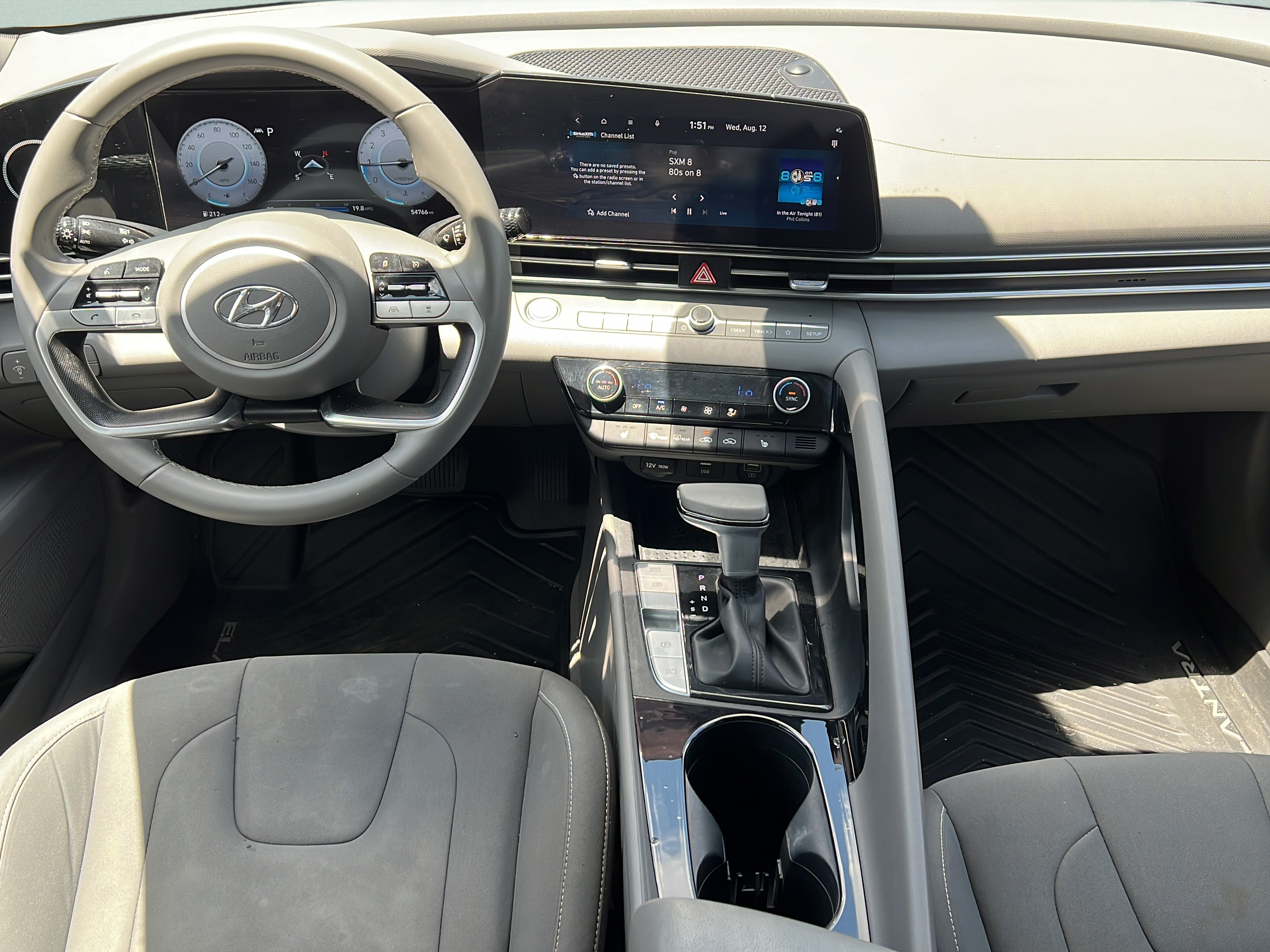 Certified 2023 Hyundai Elantra SEL w/ Convenience Package FWD image 13