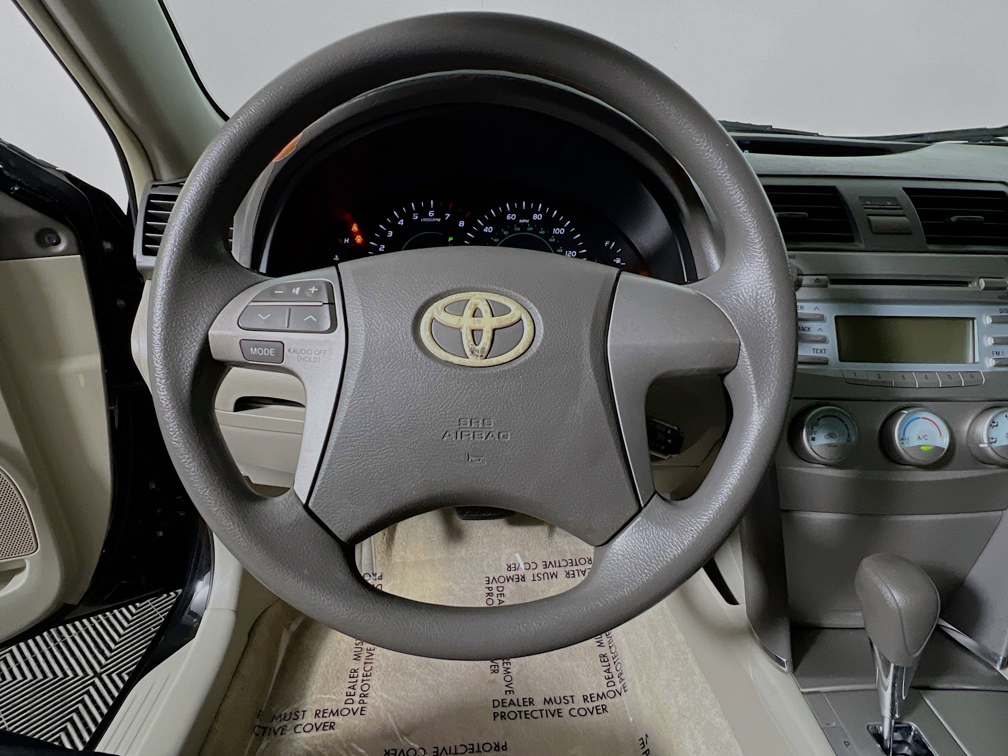Used 2009 Toyota Camry LE image 18