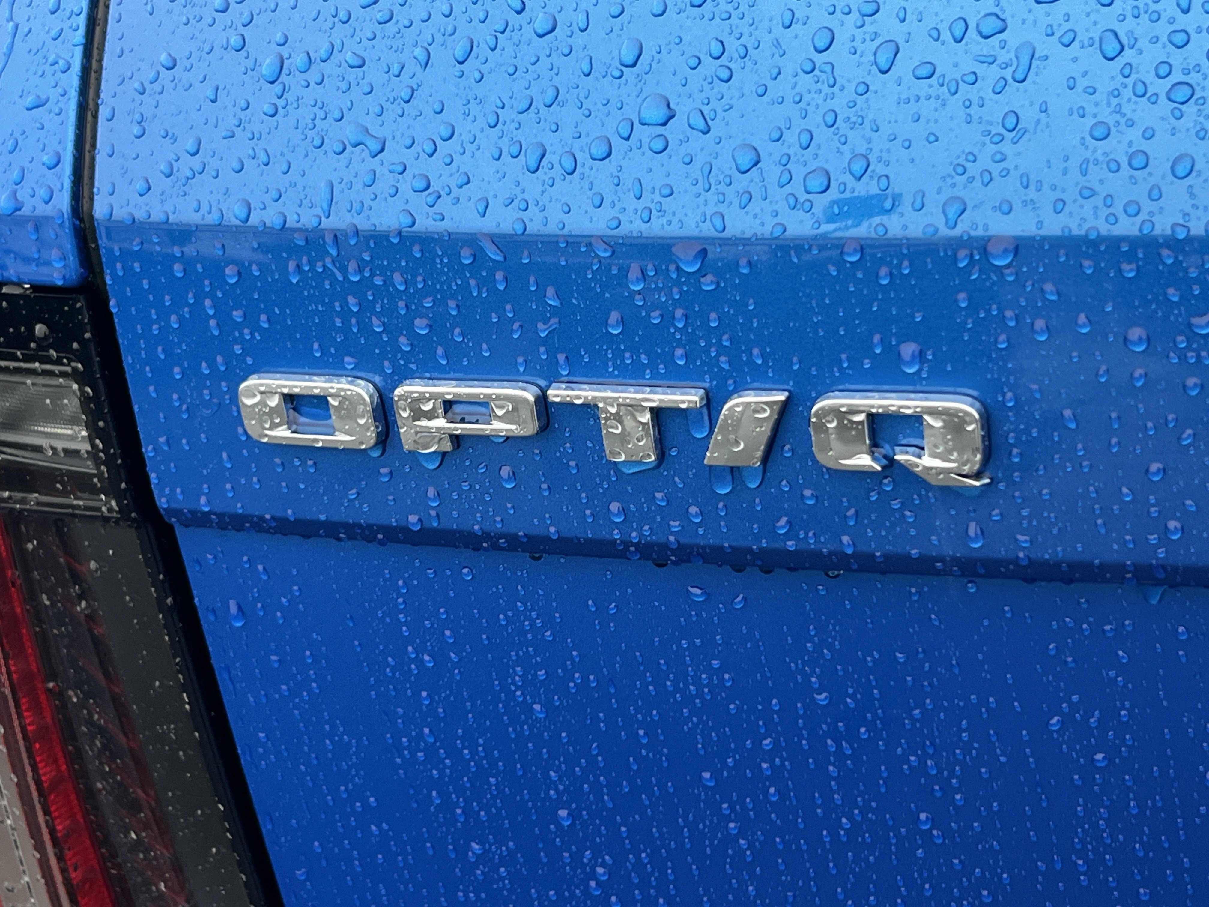 New 2026 Cadillac Optiq Luxury 2 image 9