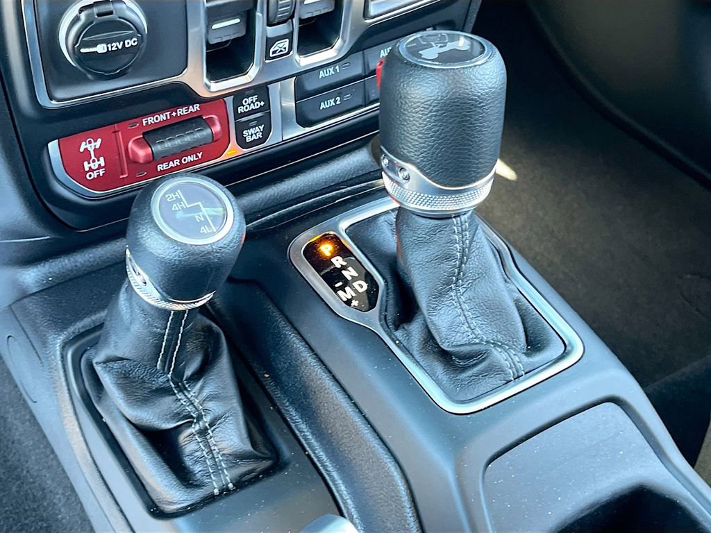 Used 2026 Jeep Wrangler Unlimited Rubicon w/ Safety Group AWD/4WD image 16